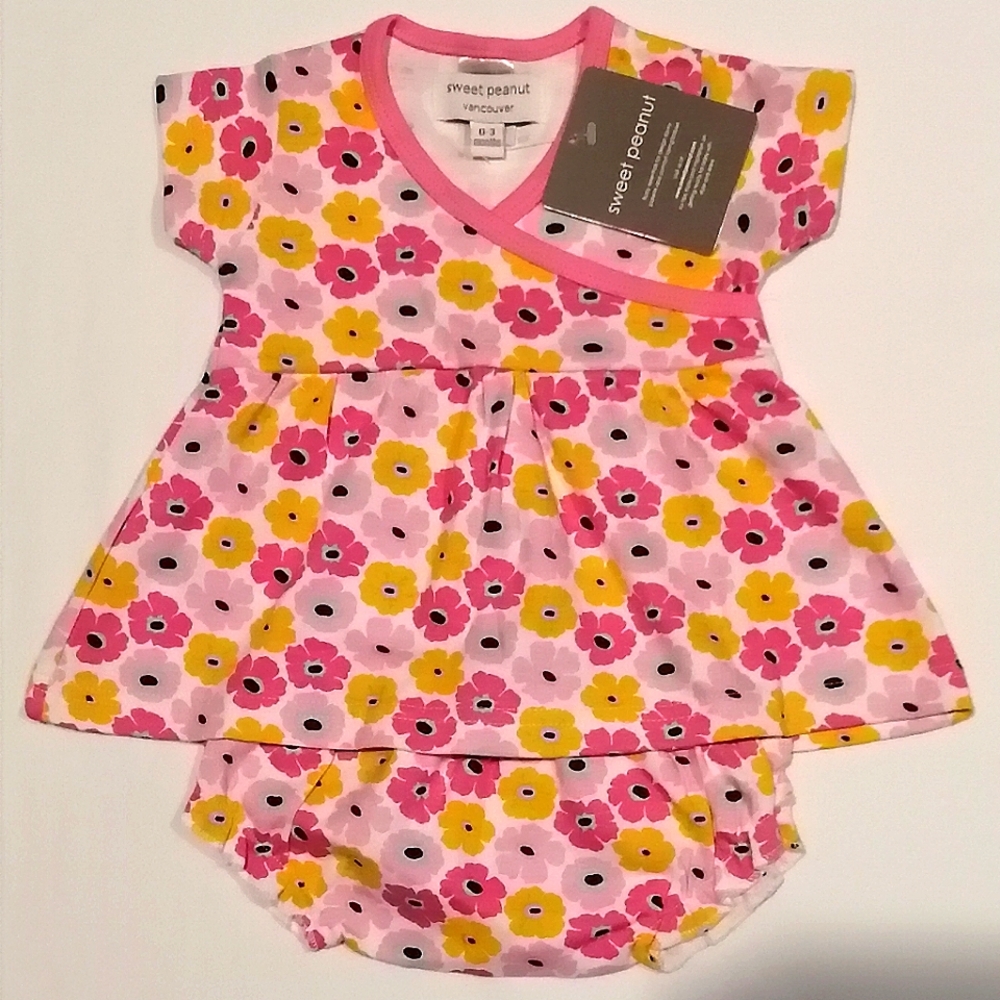 🔥SALE🔥 Sweet Peanut Floral Baby Girl Dress with Matching Pants NWT Sz 0-3M